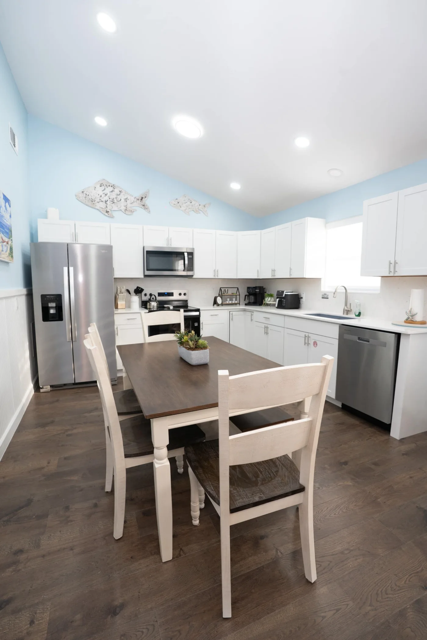 Comedor junto a la cocina